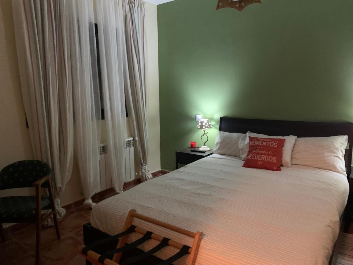 Chalet Pradonavas Navas de San Antonio Kültér fotó